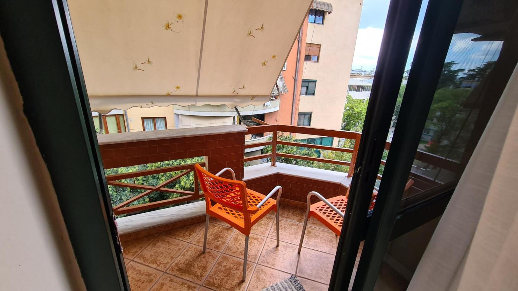 Family-Friendly Apt At 21 Dhjetori W/Self Check-In Tirana Eksteriør billede